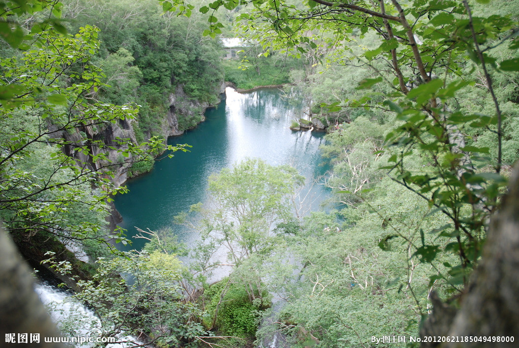 大美天池品質(zhì)之旅-吉林、長白山、鏡泊湖5日