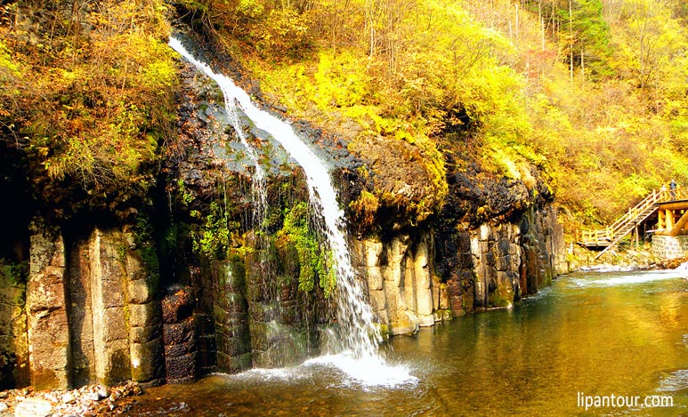 吉林松花湖、長(zhǎng)白山、朝
