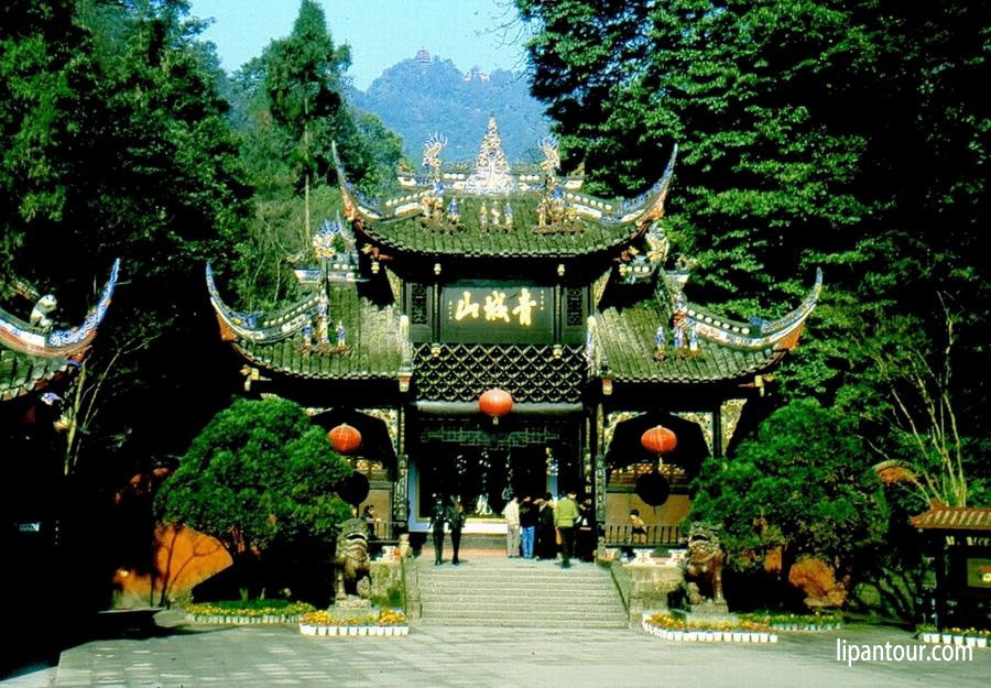 成都、青城山、蜀南竹海
